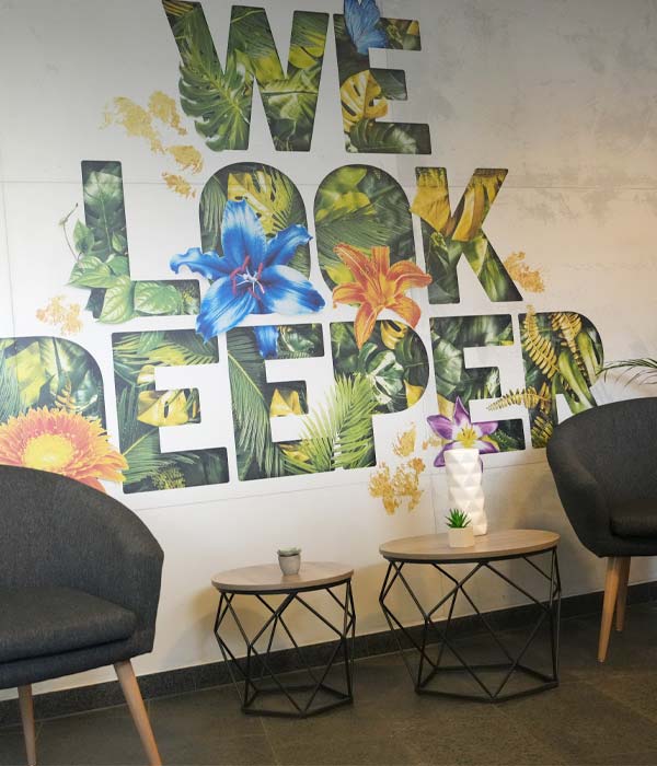 Décoration murale pour salle d'attente professionnelle près de Nantes